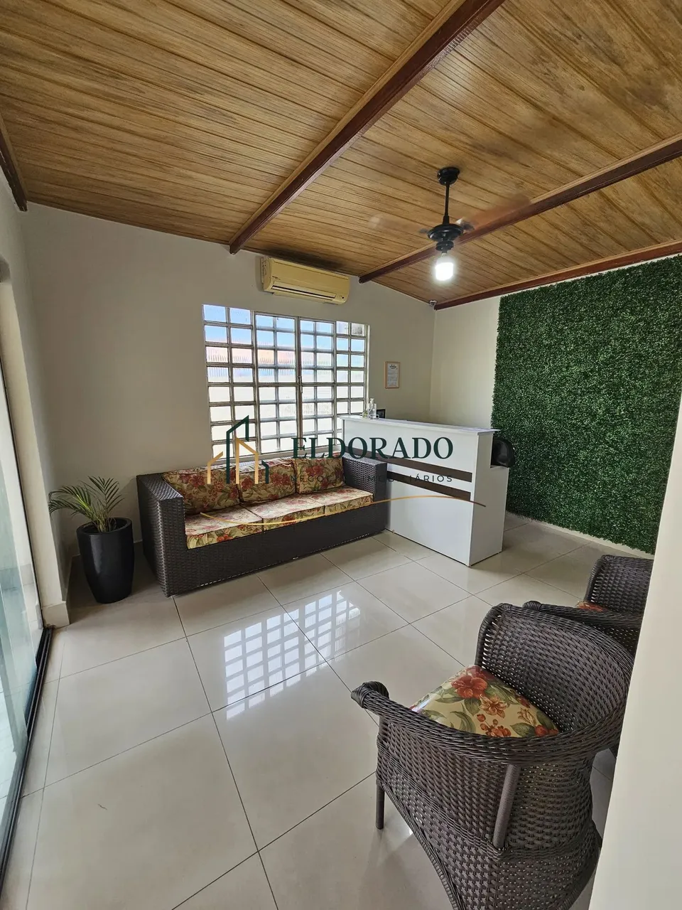 Aluga-se imóvel para fins comerciais no Bairro Cidade Alta em Cuiabá/MT!