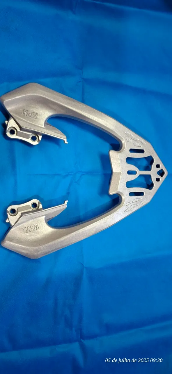 Suporte/Bagageiro para Moto - twister 2020