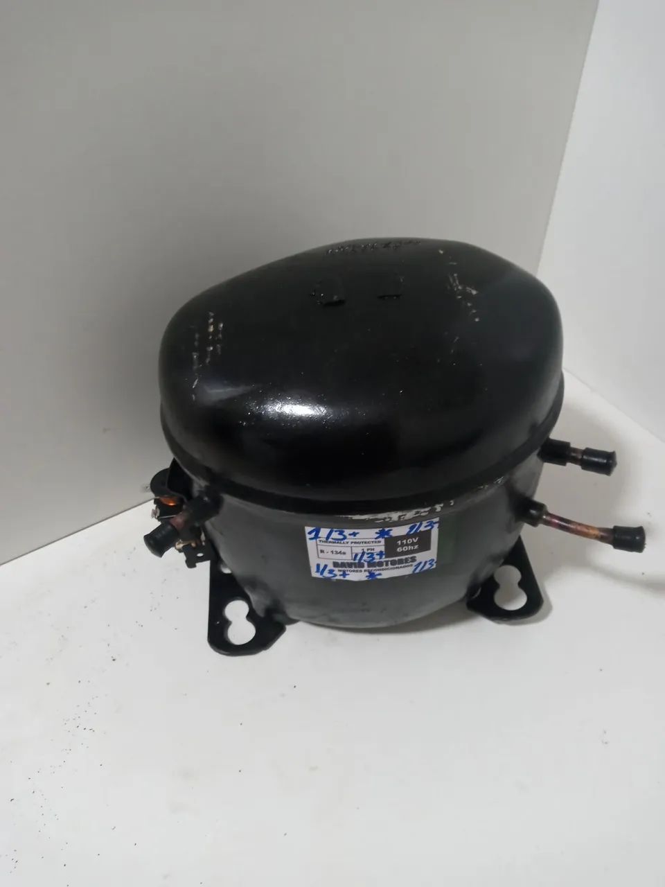 Compressor de Geladeira 1/3 HP 110V - R134a - Foto 2