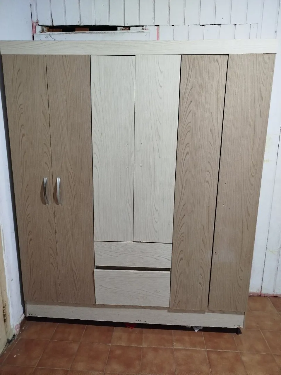Guarda-Roupa 4 Portas Amadeirado
