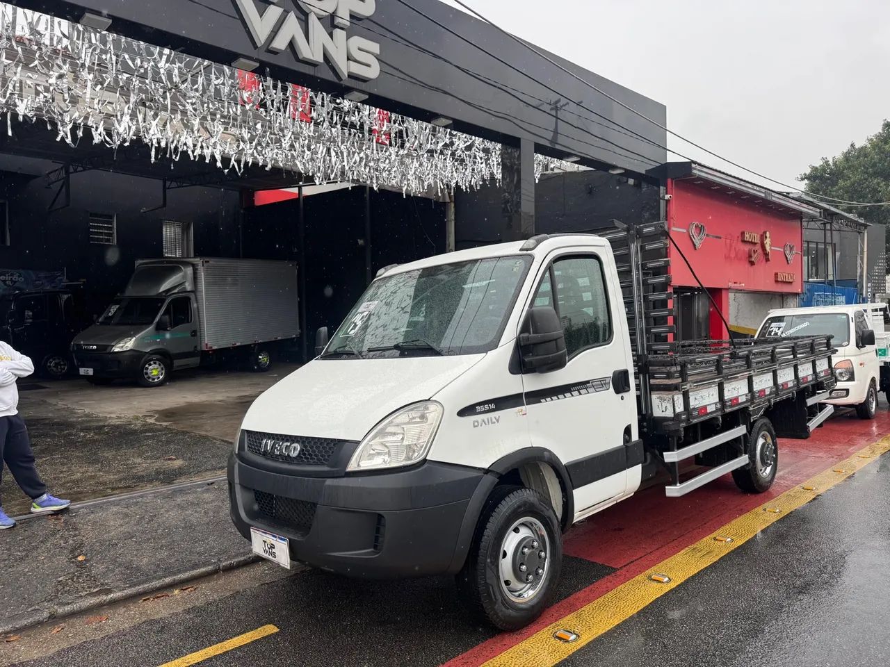 Iveco Daily 35s14 2015 novíssima 