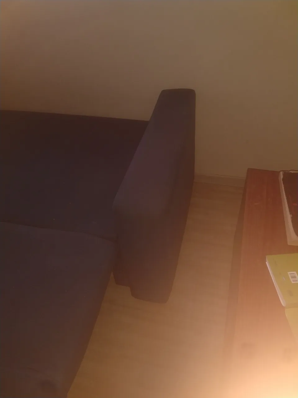 Sofá cama confortável e moderno