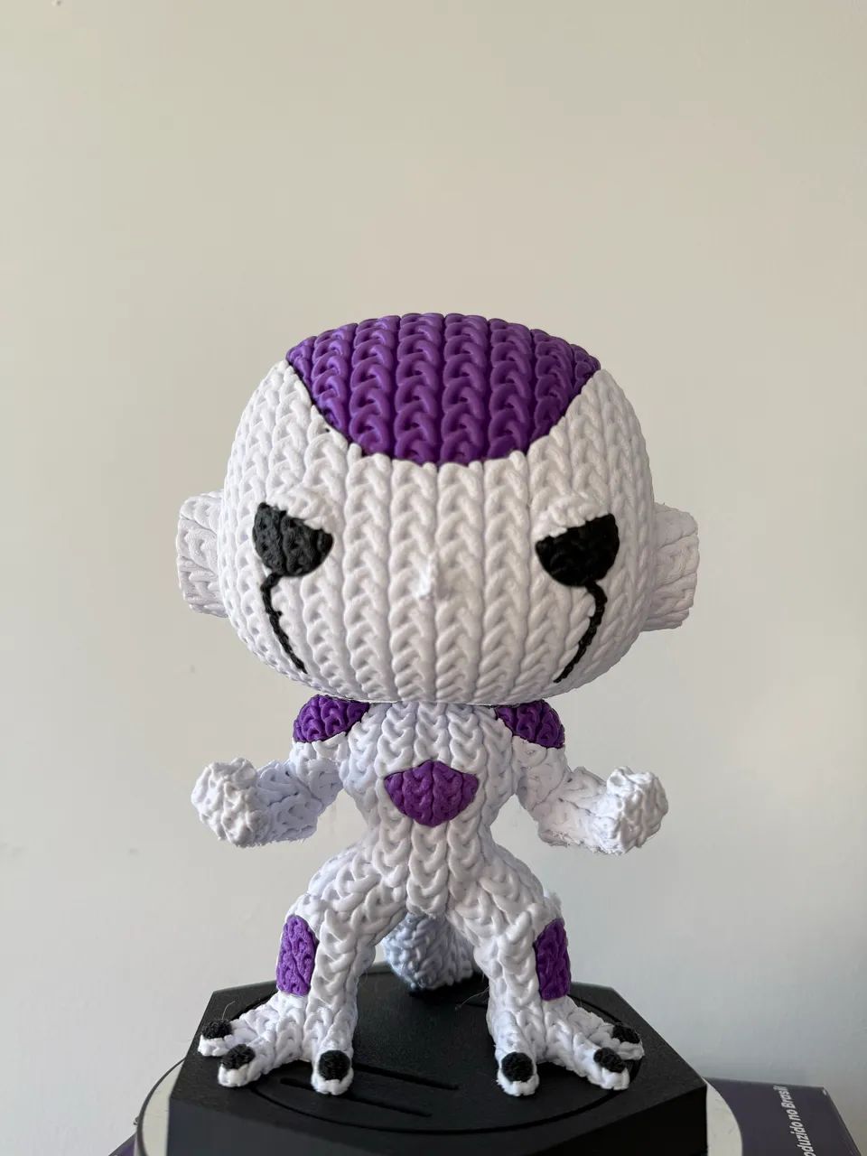 Figure action freeza tricotado 