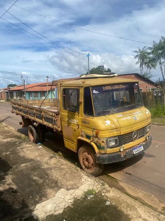 Caminhão Mercedes-Benz 608D - Foto 2