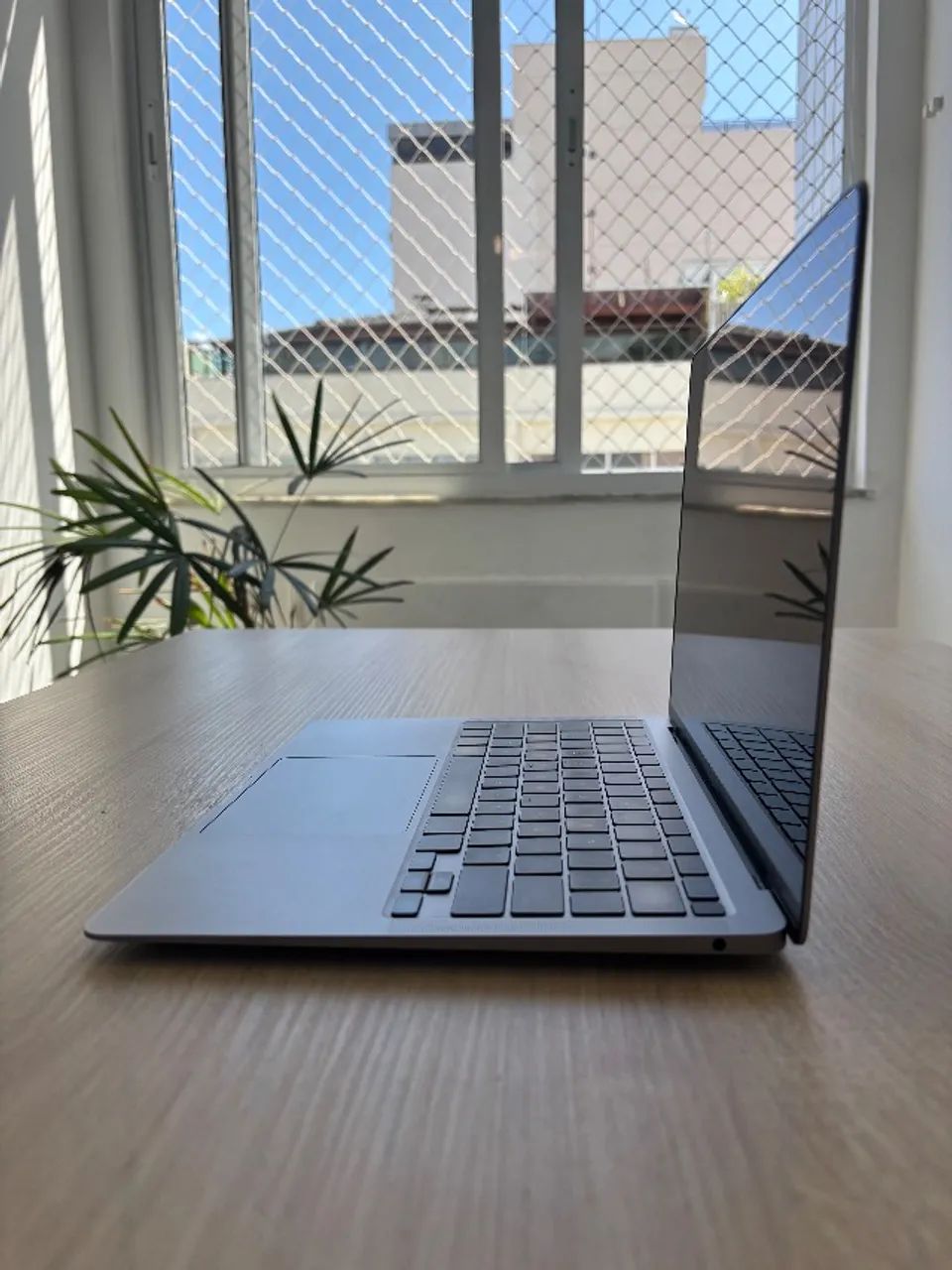 Apple Macbook Air M1 2020 A2337 16gb 512gb - Cinza Espacial (Usado