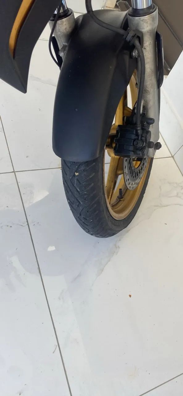 Vendo Cb300R emplacada - Foto 3
