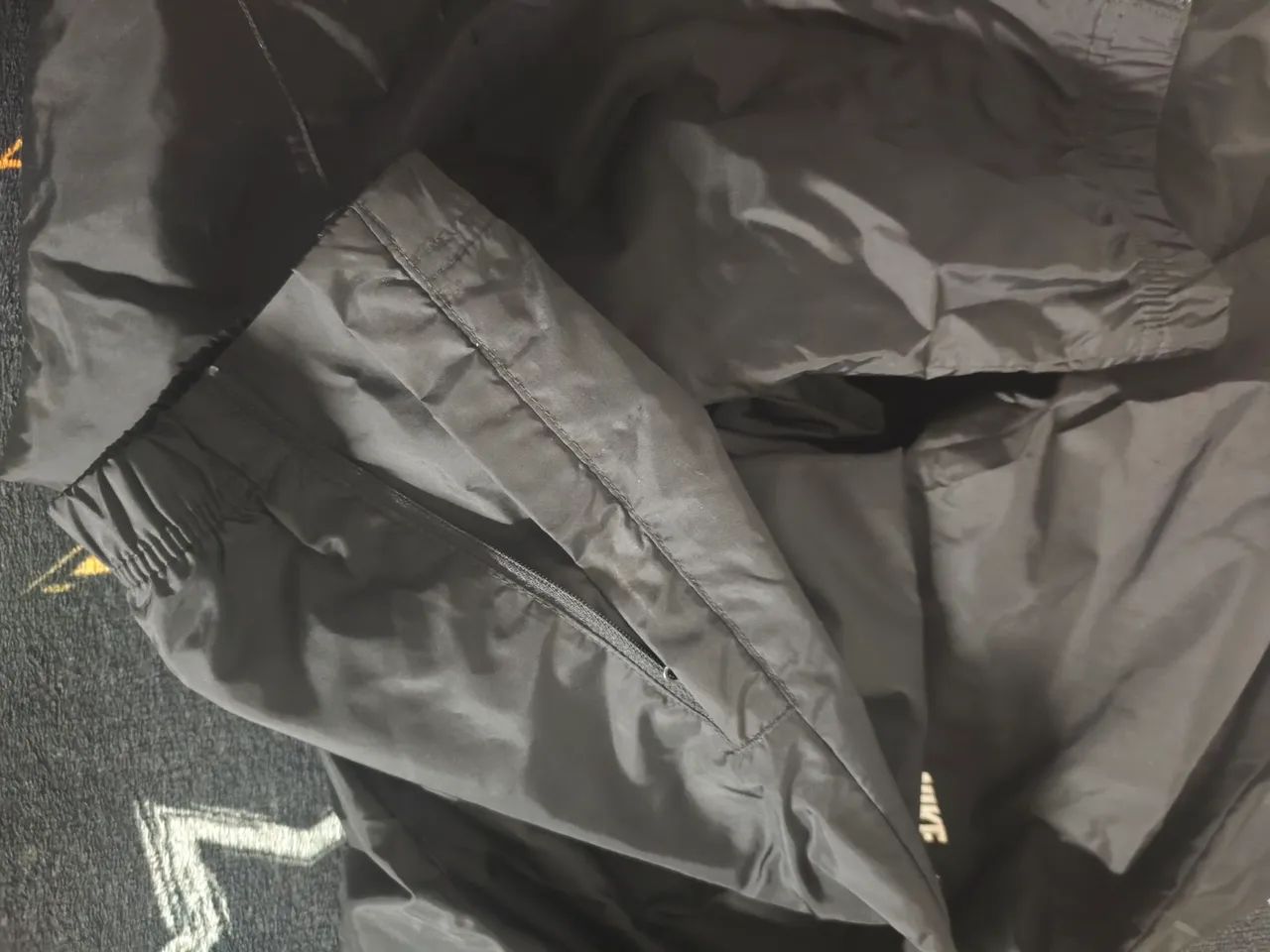Calça Nike windbreaker - Foto 4