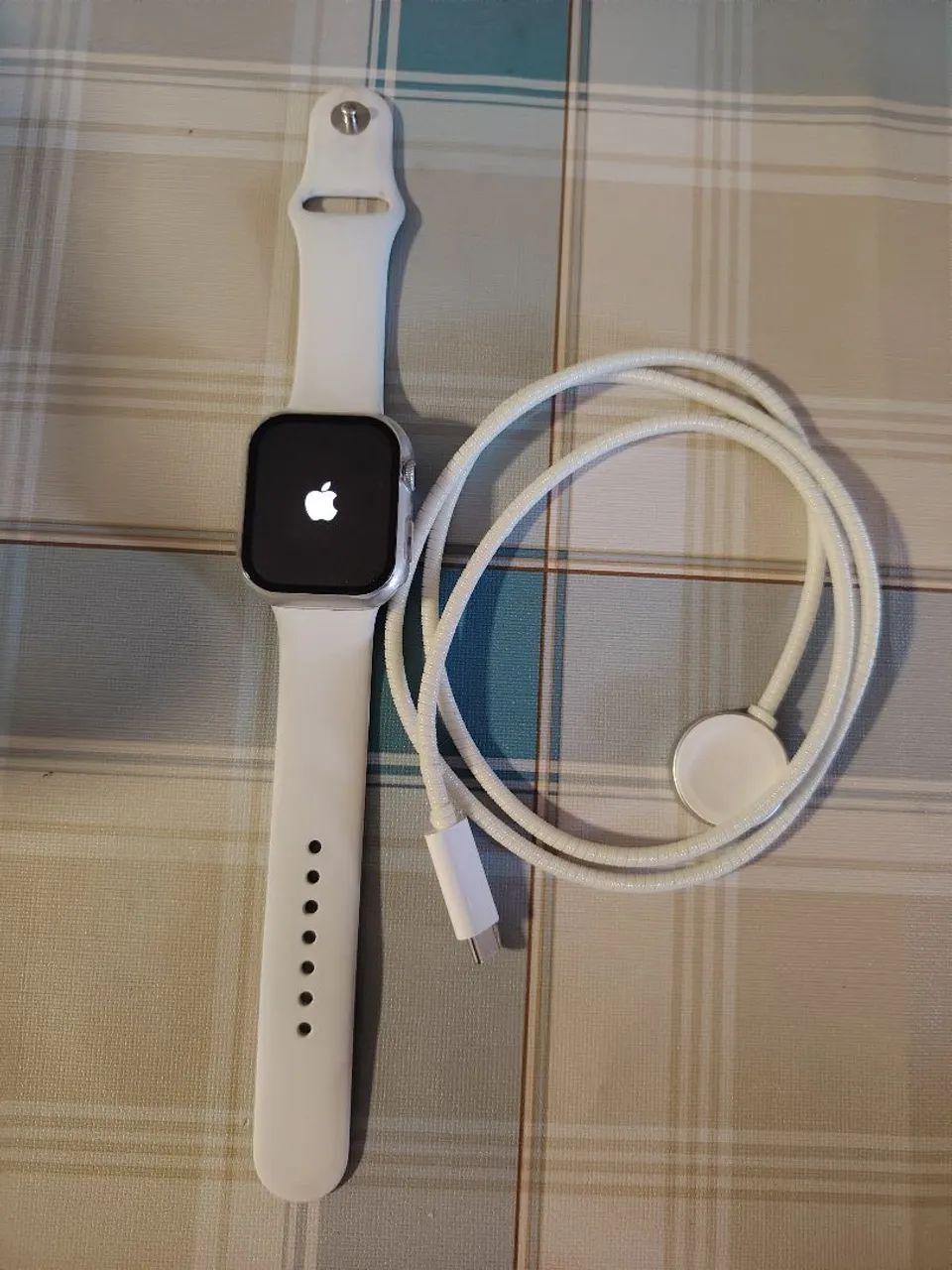 Apple Watch série 8 - 45mm