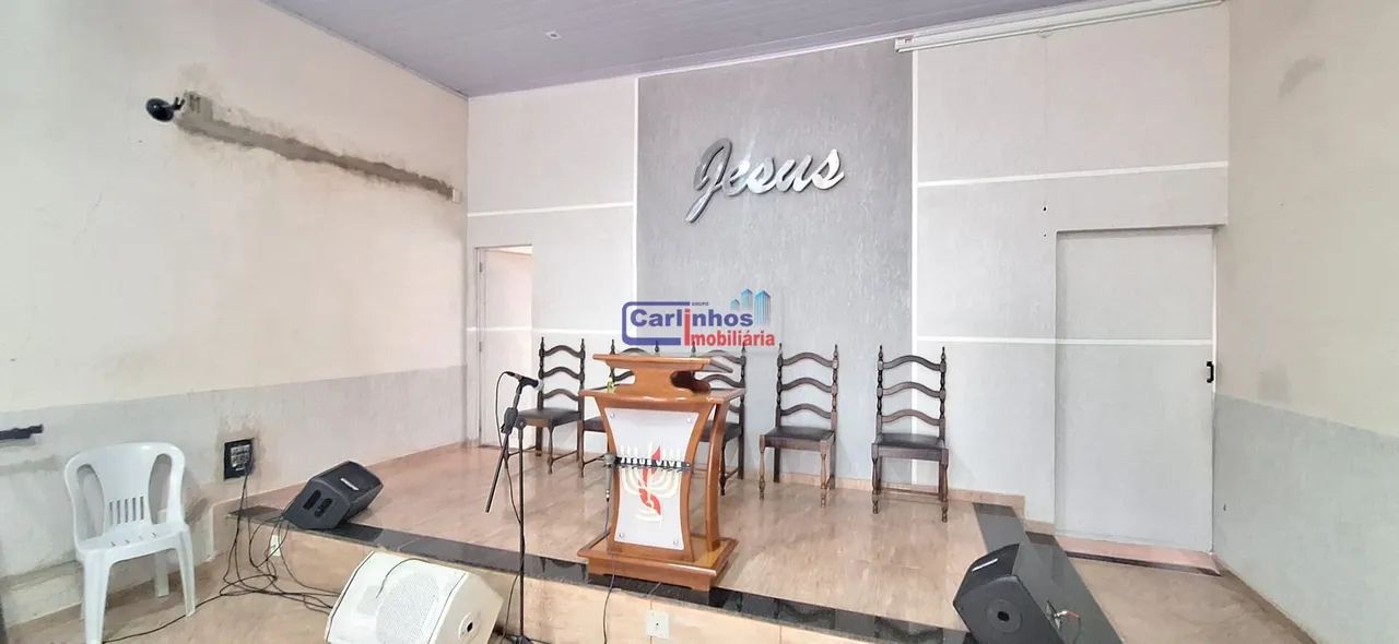 Salão comercial em Mateus Leme com 144m² de área total! Excelente oportunidade. - Foto 4