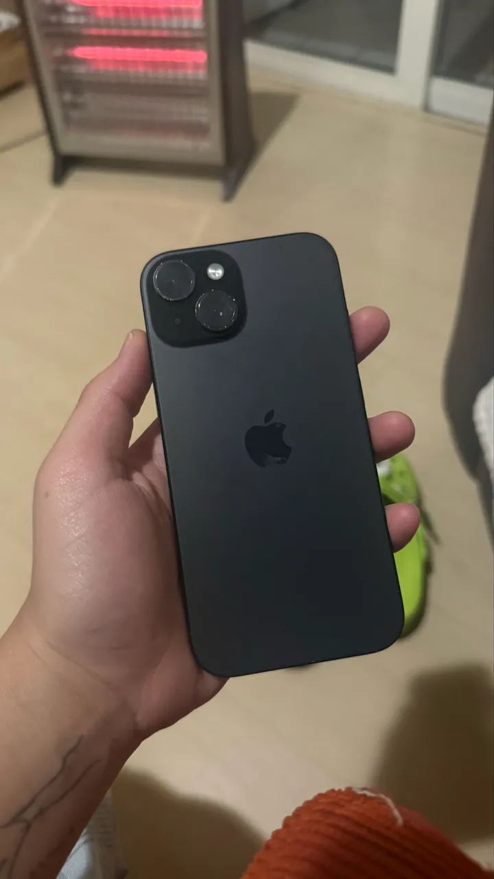 VENDO IPHONE 15  - Foto 3