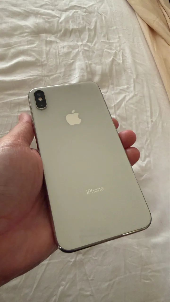iPhone XS Max Silver 64GB - Celulares e Smartphones - Abolição
