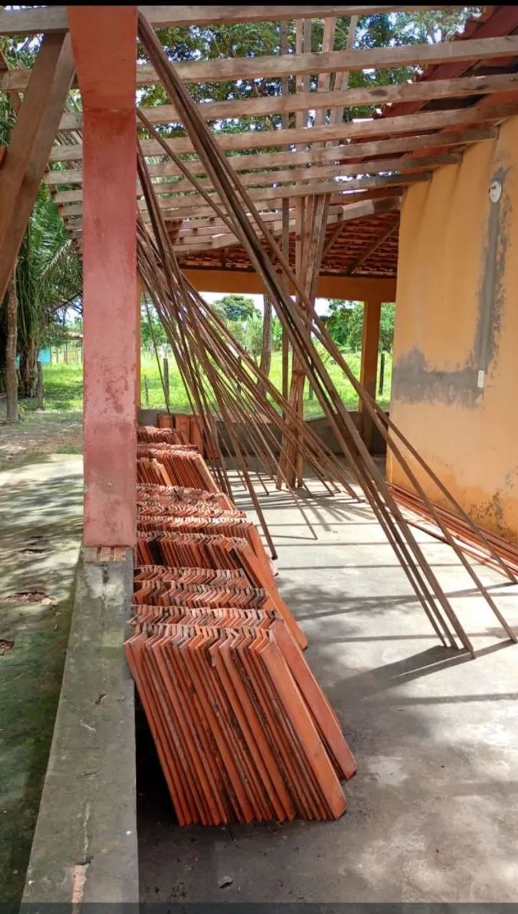 Trabalho com telhado , pintura e elétrica residencial 