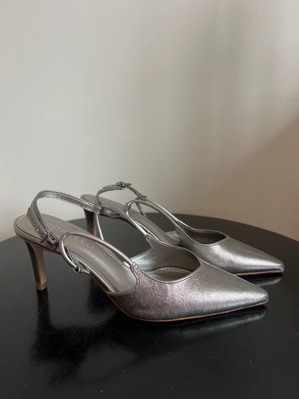 Scarpin Corello Prata 