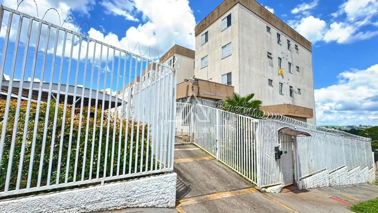 APARTAMENTO DE DOIS DORMITÓRIOS NO RESIDENCIAL PETROPOLIS