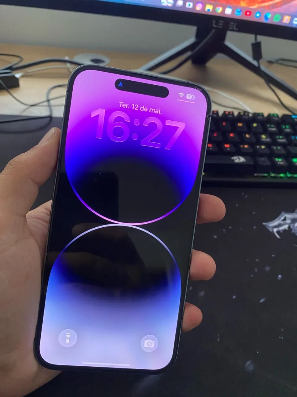 iPhone 14 Pro Max sem detalhe