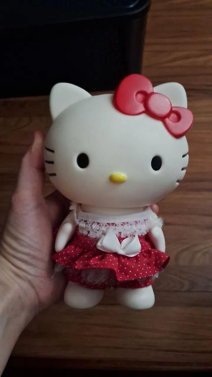 Hello kitty de borracha 