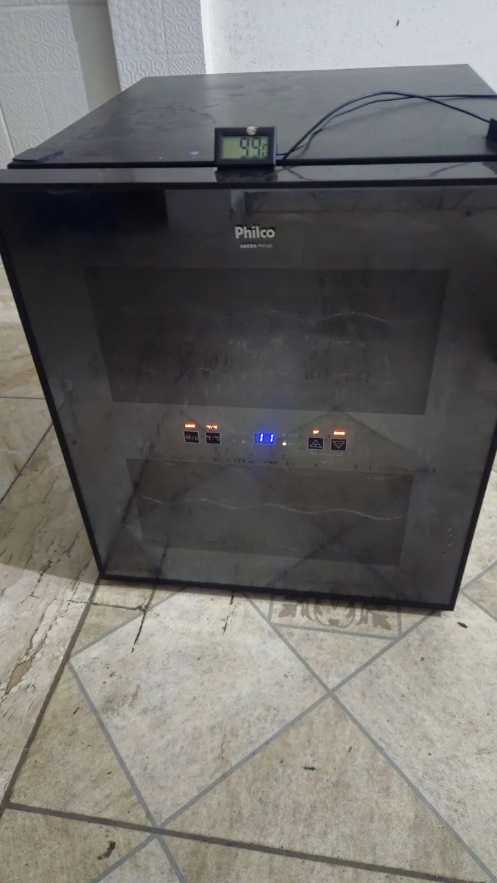 Adega philco 16 garrafas 