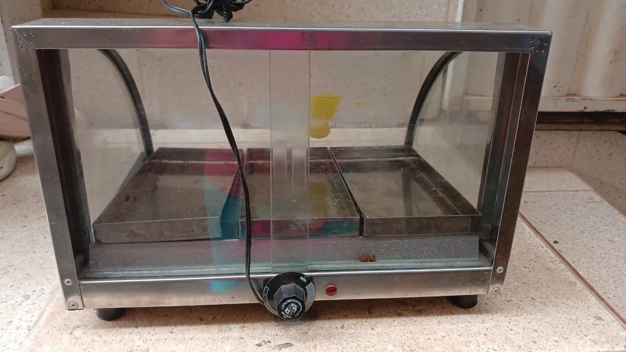 Vitrine para salgados 