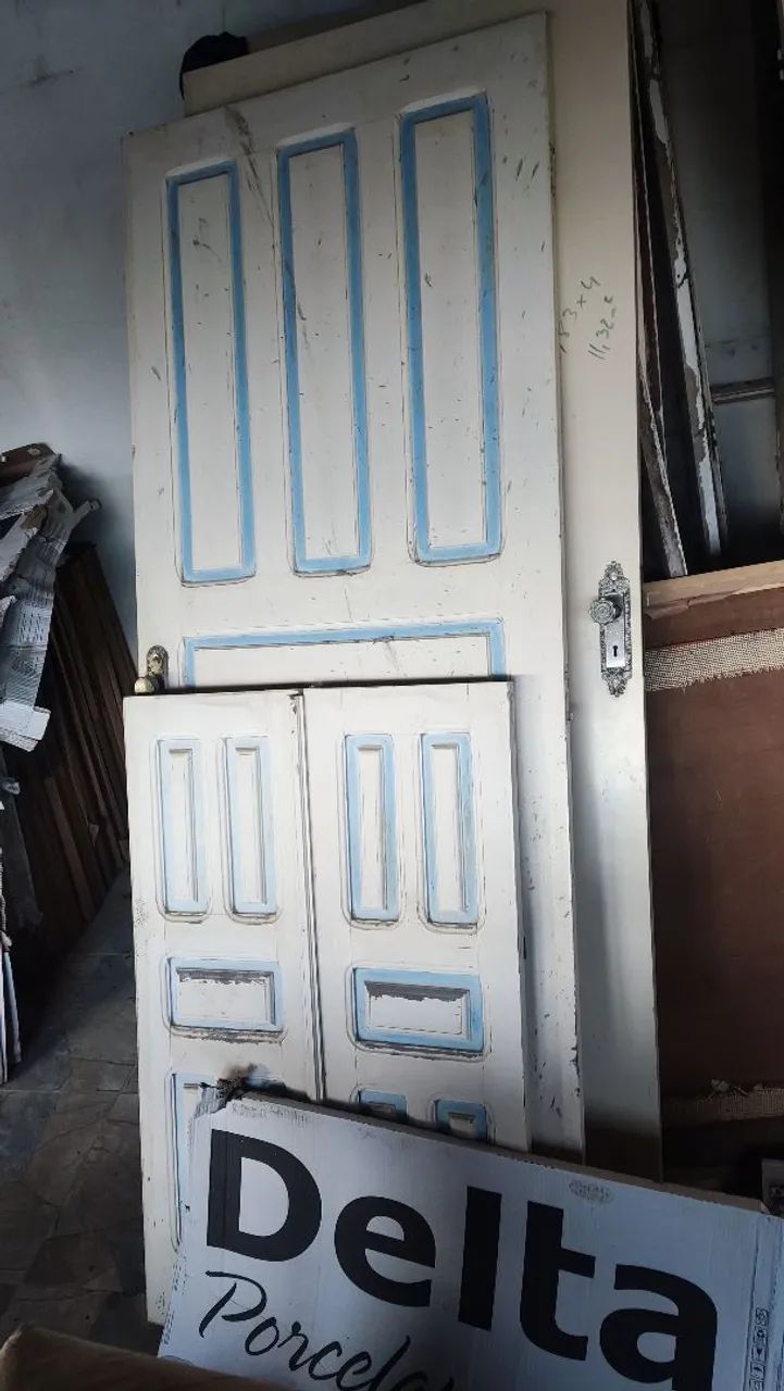 Portas e janelas usadas