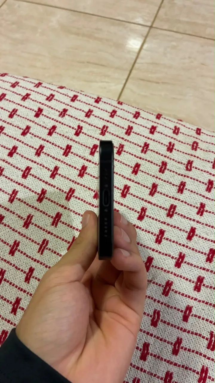 IPhone 16e 8 meses de comprado ?92% - Foto 5