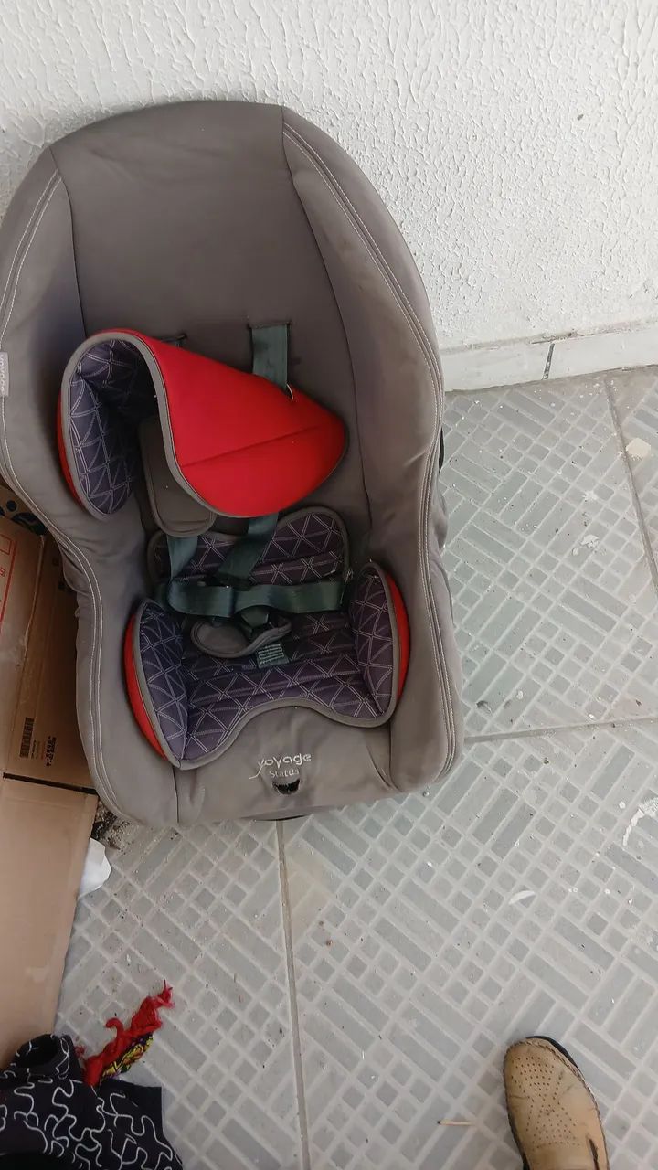Cadeirinha de crianca