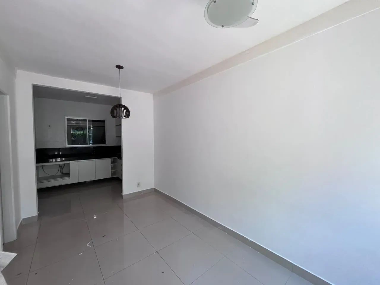 DNO alugo casa em condomínio fechado - Foto 2