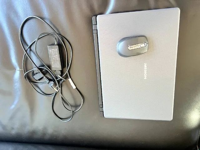 Notbook Alemao. VENDER HOJE  - Foto 2