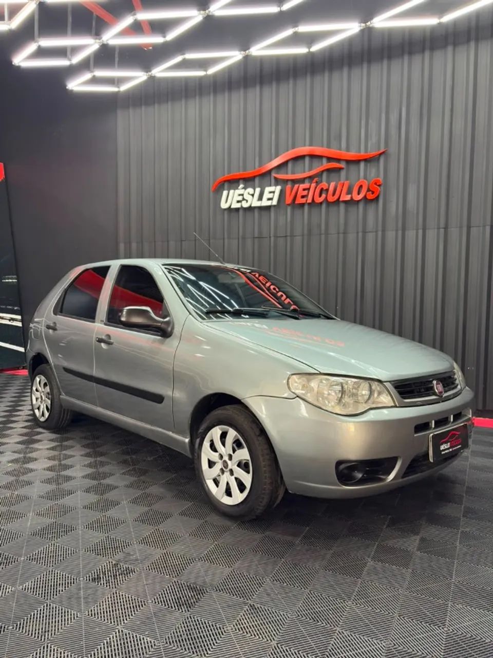 Fiat Palio Celebration 1.0 Fire Flex 8V 4P 2014 - Foto 4