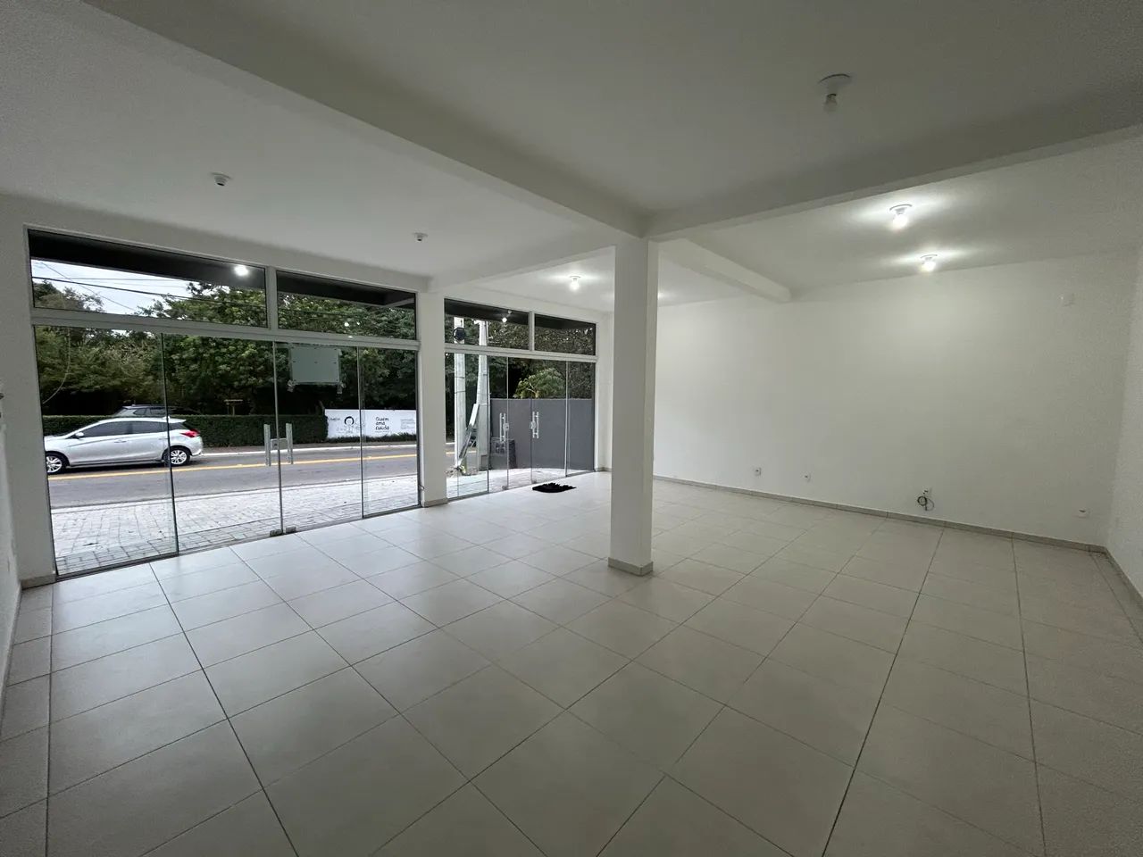 Loja/Sala Comercial na Av Campeche 
