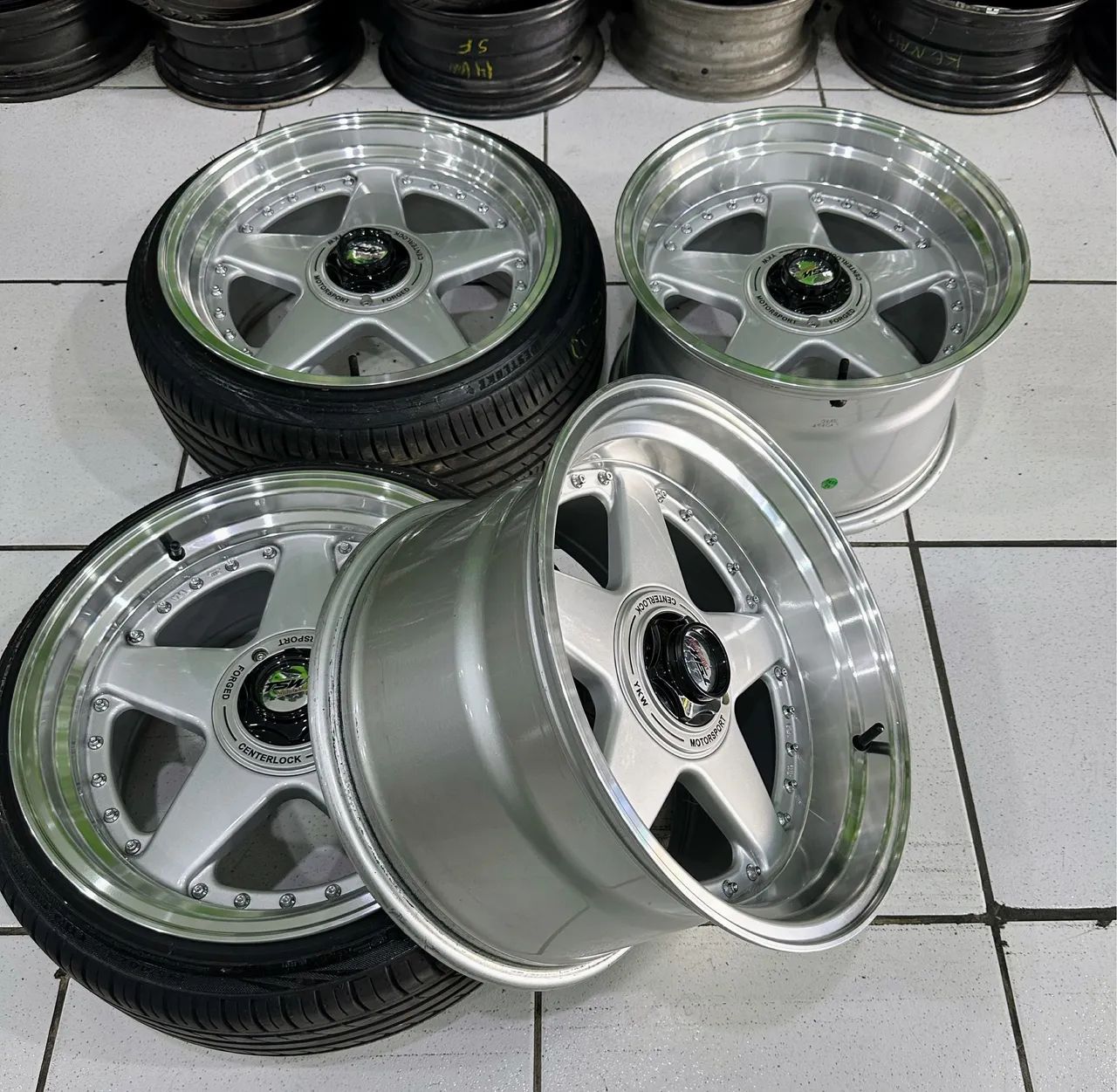 Jg Roda YKW Aro 17 tala 8,5 e 10 , furacão 4x100 5x100 taluda