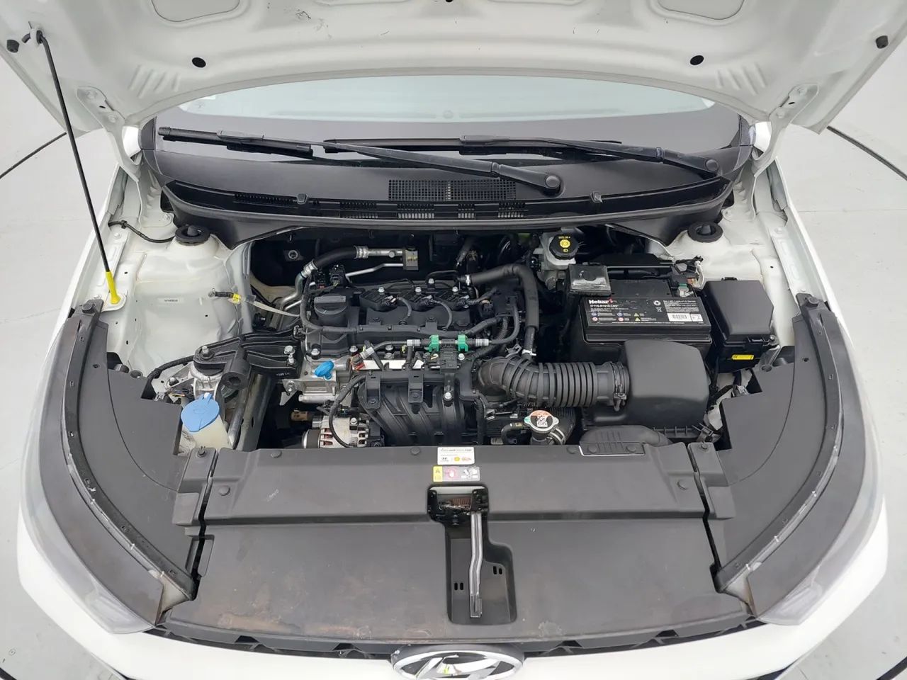 Hyundai HB20S Comfort Plus 1.0 TB Flex 12V Mec., foto 10 de 18