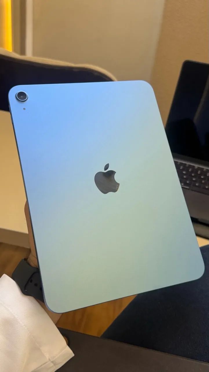iPad 11 128GB