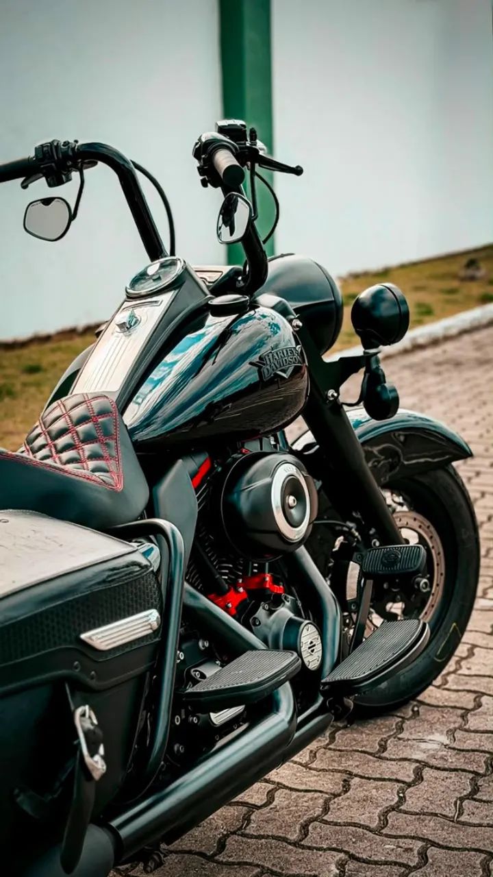 Harley-Davidson Road King 2013 Custom Black - Foto 4