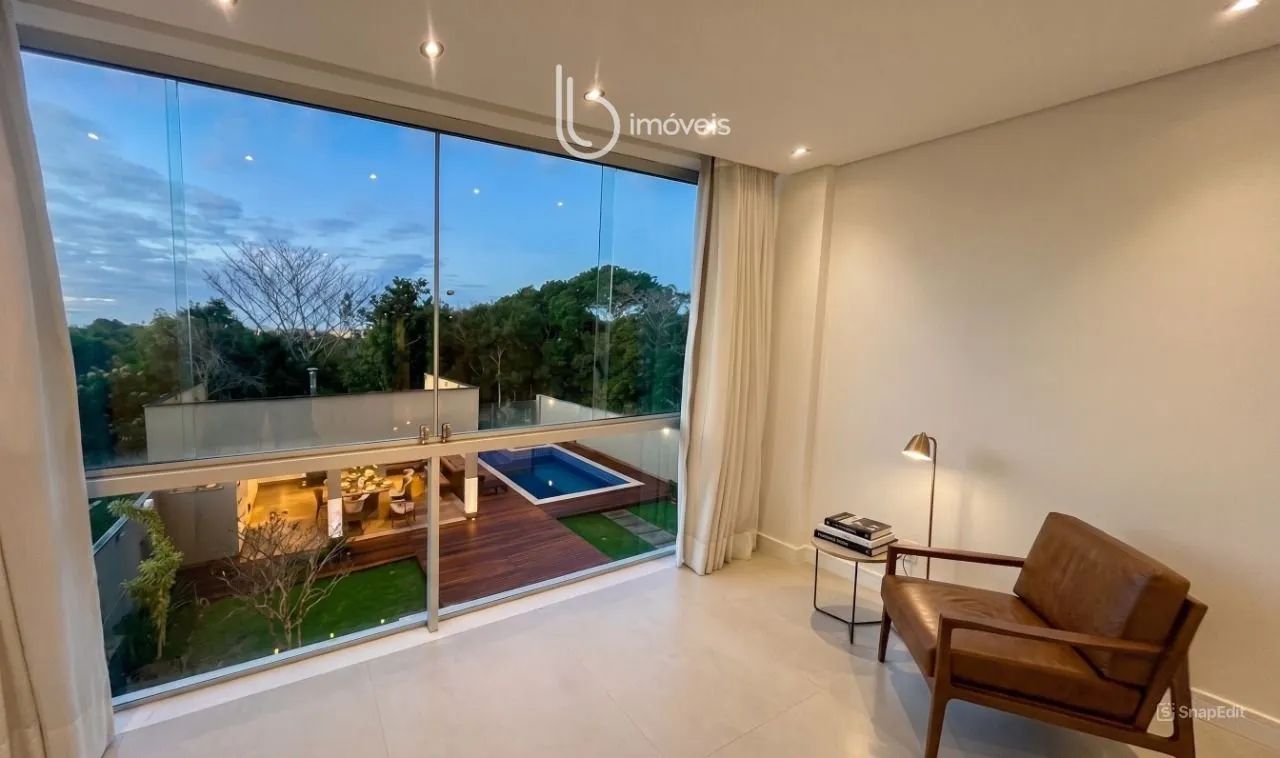 CASA TRIPLEX COM FUNDO PARA RESERVA - BOULEVARD LAGOA