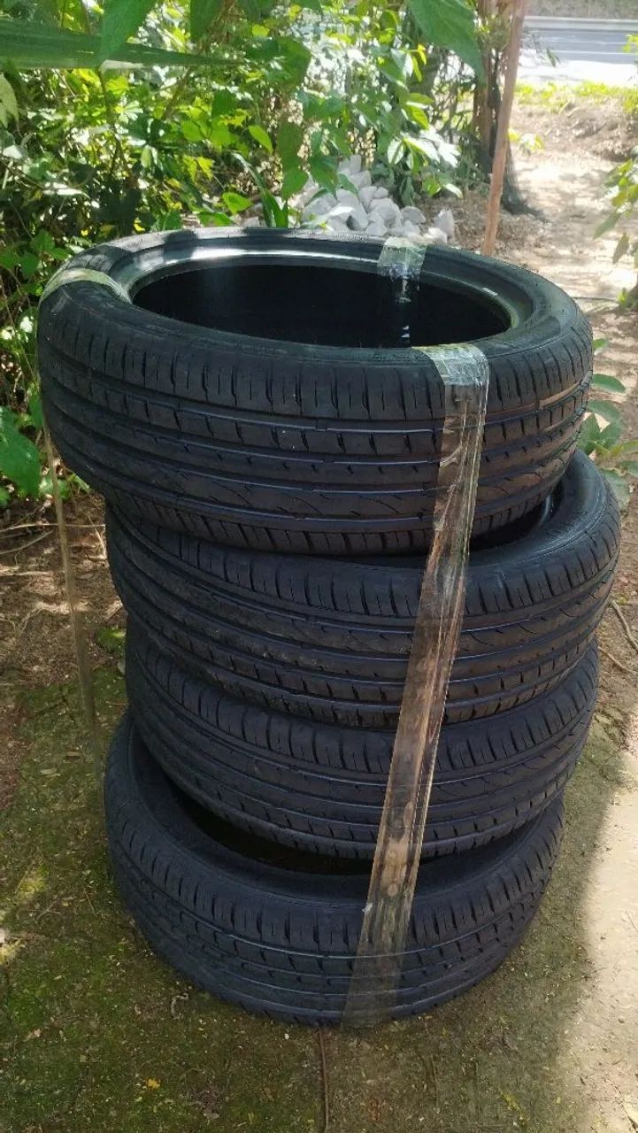 Vendo pneu 205/17/45 zero nunca usado 