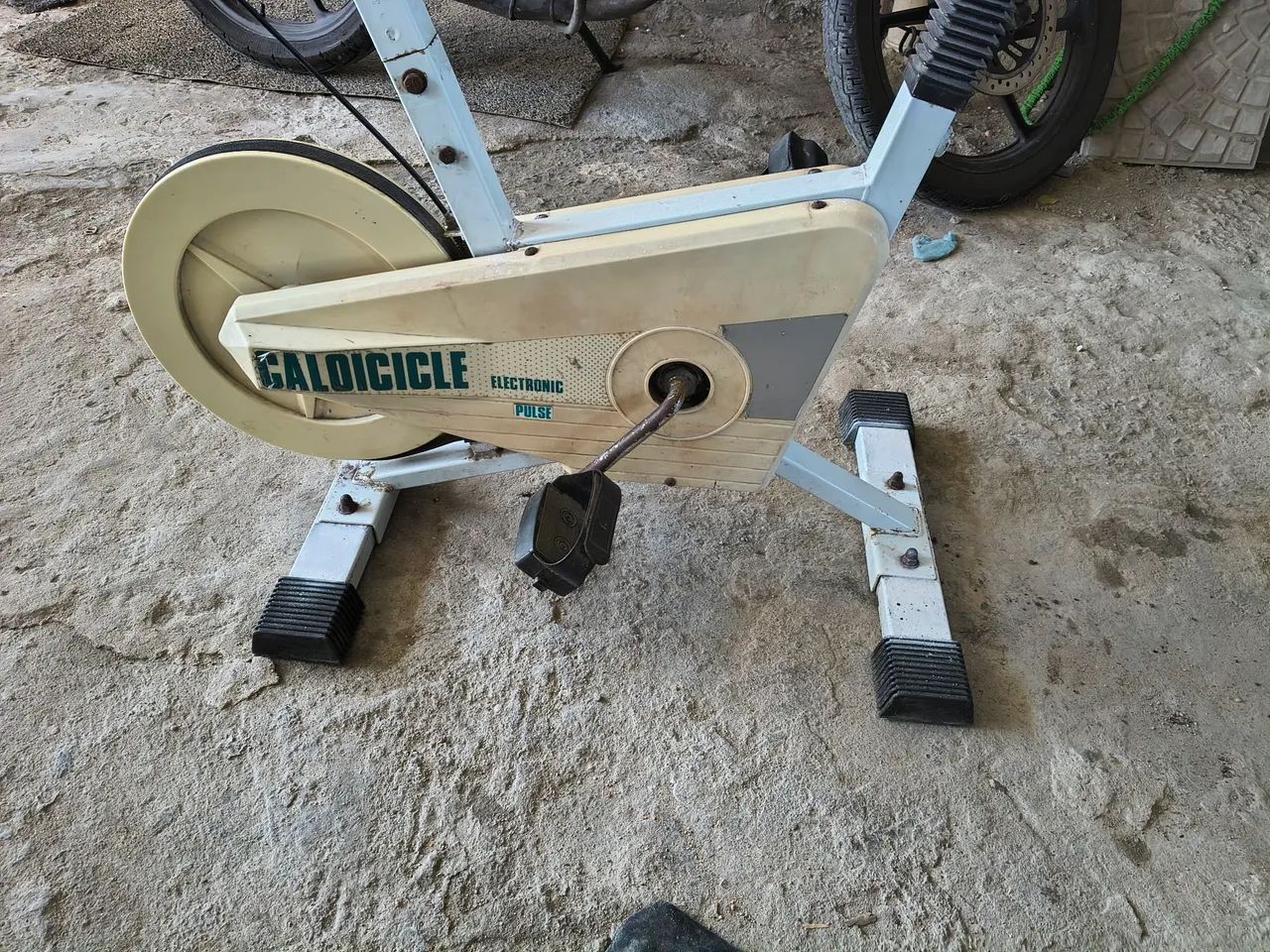 Bicicleta ergométrica  - Foto 3