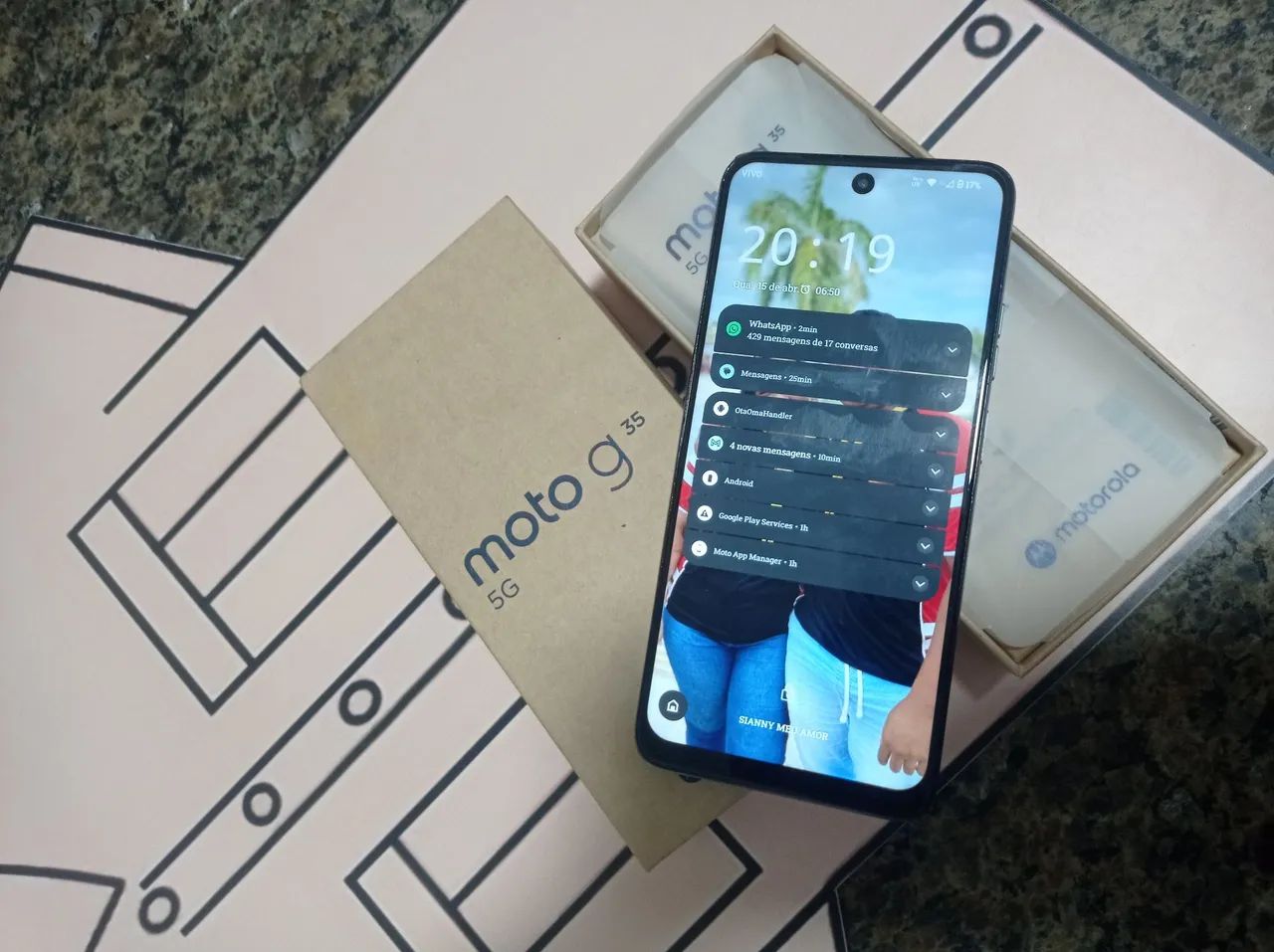 Celular Moto g35 5g  - Foto 4