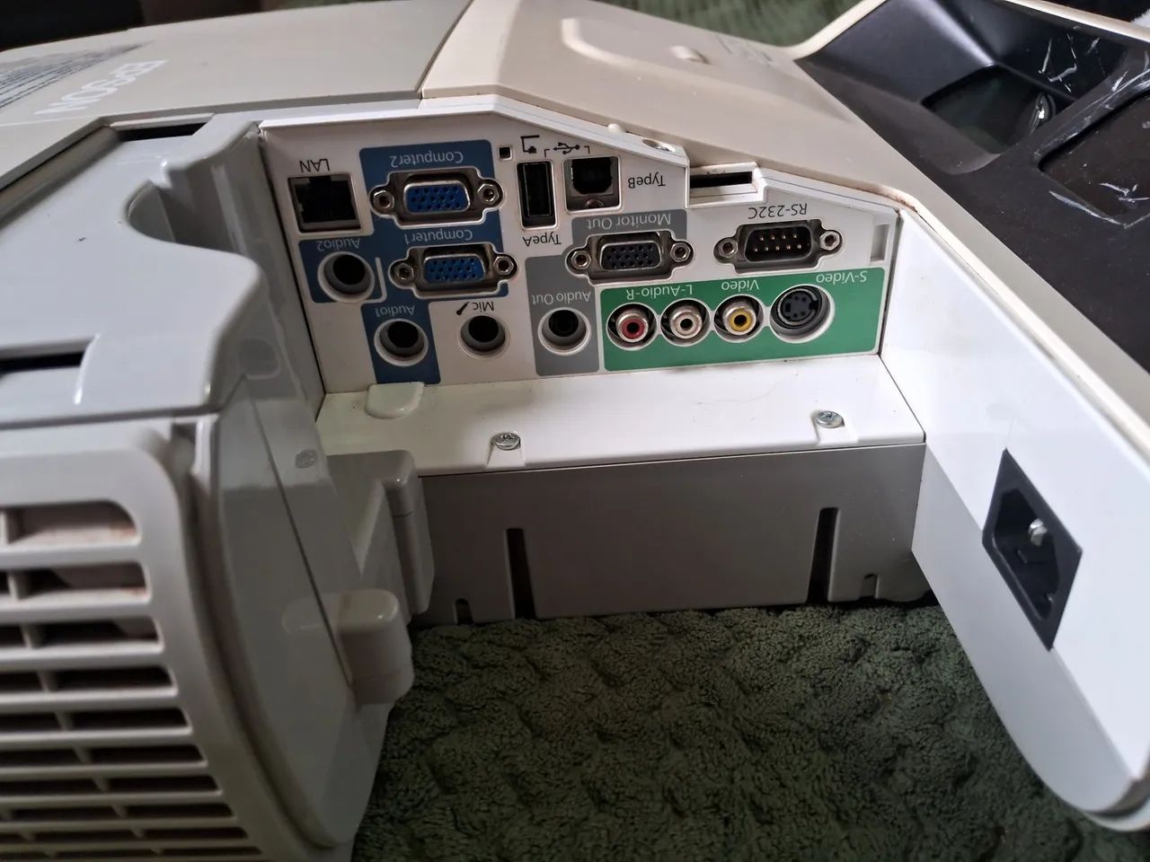 Projetor  Epson  450WI  - Foto 3