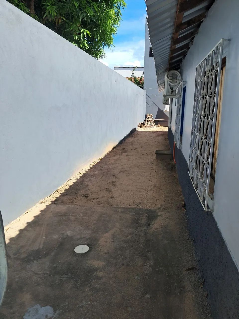 Vende uma casa. No bairro liberdade - Foto 4