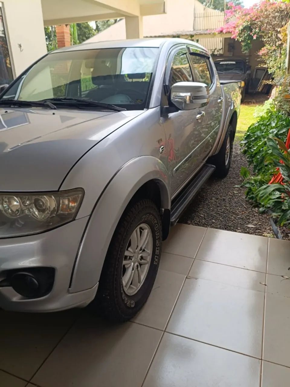 Mitsubishi L200 L200 Triton HPE 3.2 CD TB Int.Diesel Aut 2015