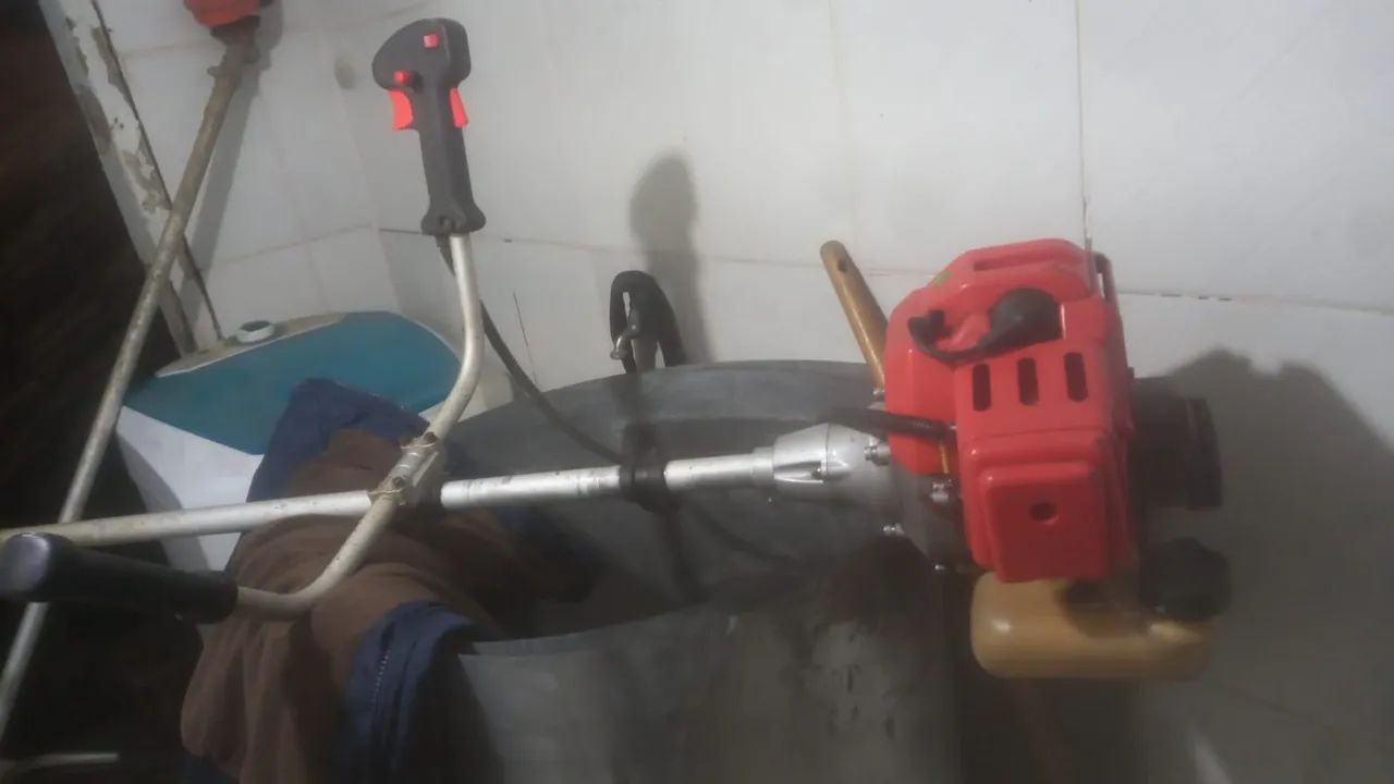 Roçadeira intech machine skim 4200 - Foto 2