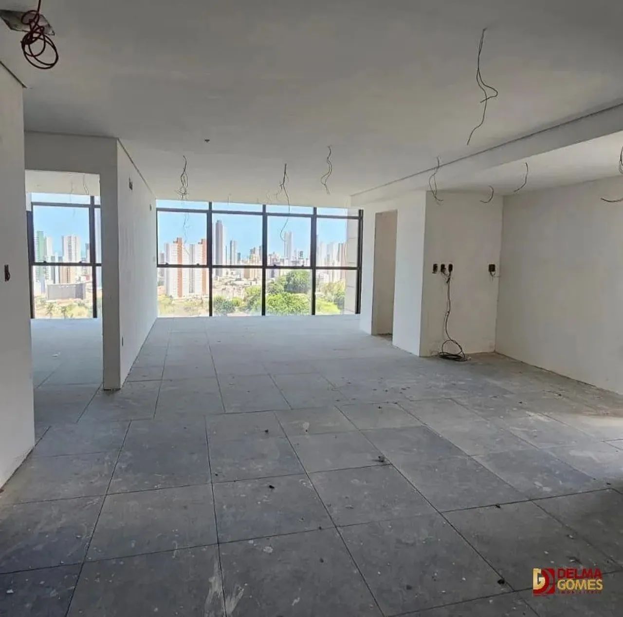 Sua Clínica de 375m² no DCT - Localização Perfeita