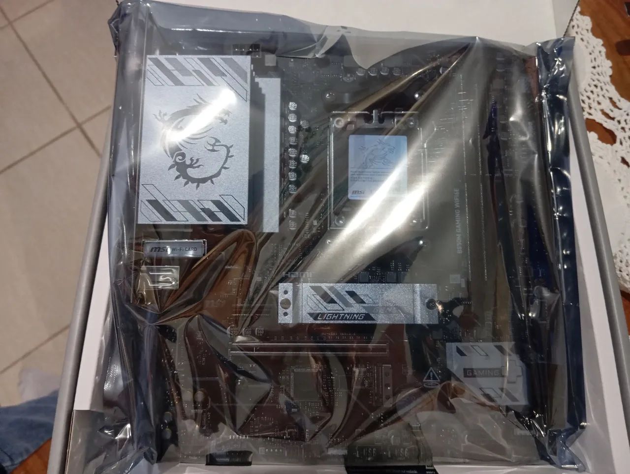Placa mãe b850m gaming wifi6e - Foto 3
