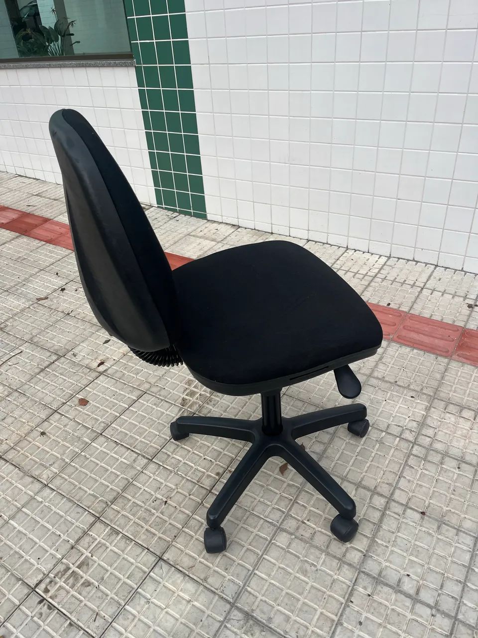 Cadeira giratória flexform  - Foto 3
