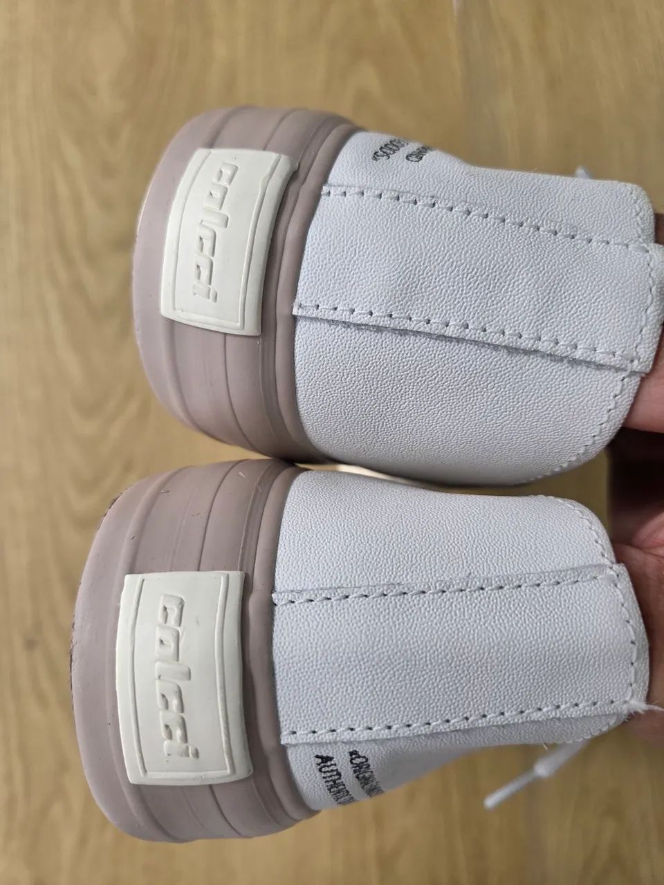 tênis de couro colcci branco 36 - Foto 4