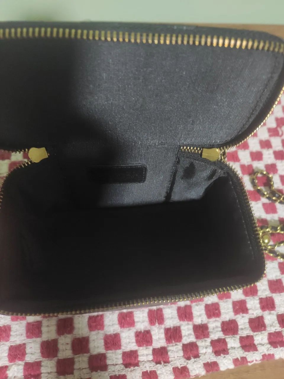 Bolsa Chanel Vitaly Preta - Foto 4