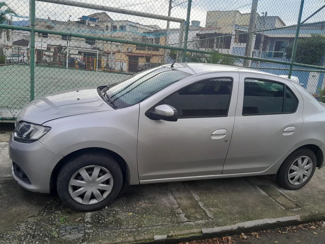 Renault Logan Expression Flex 1.6 16V 4P 2019 - Foto 2
