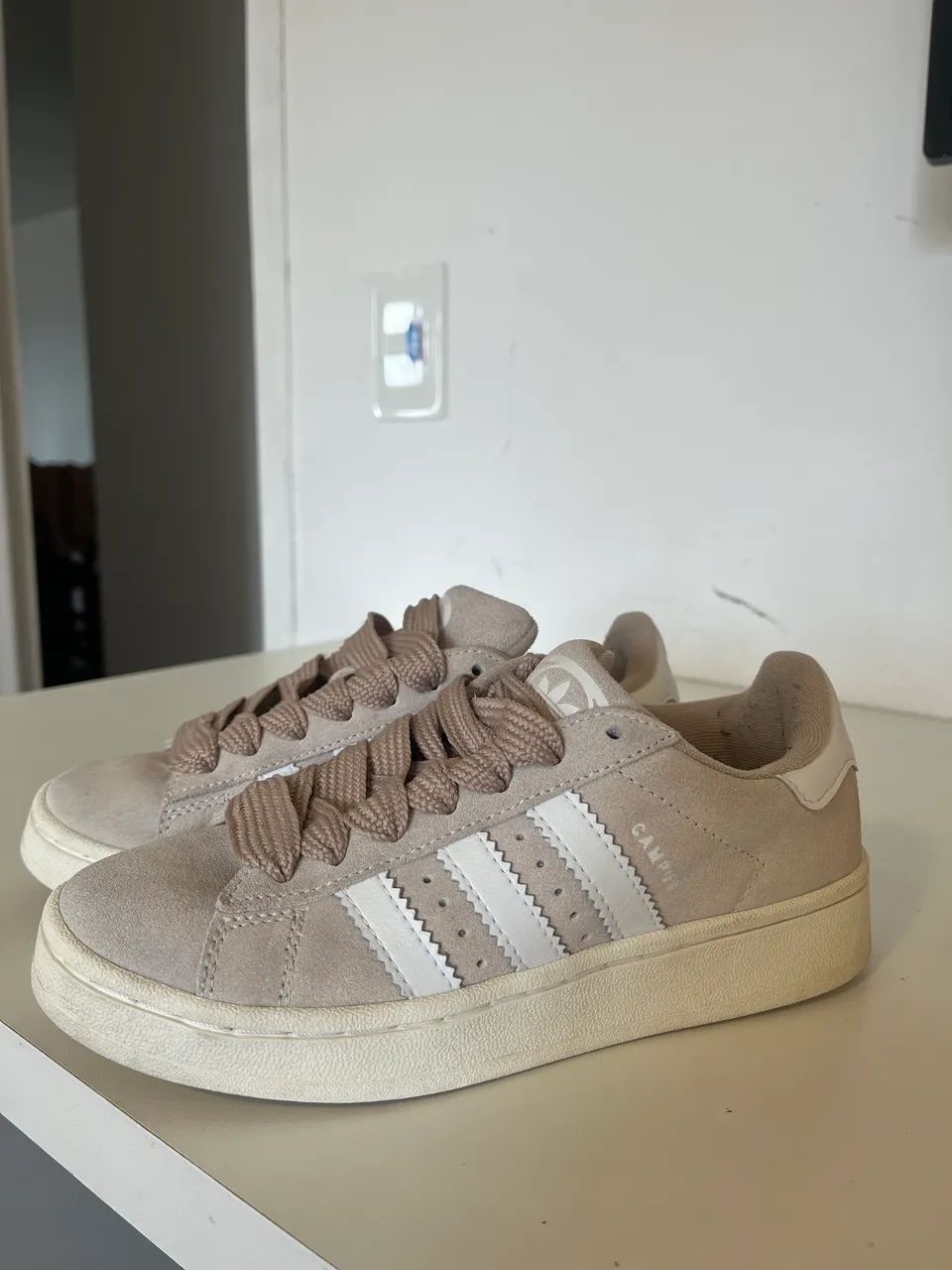Adidas campus