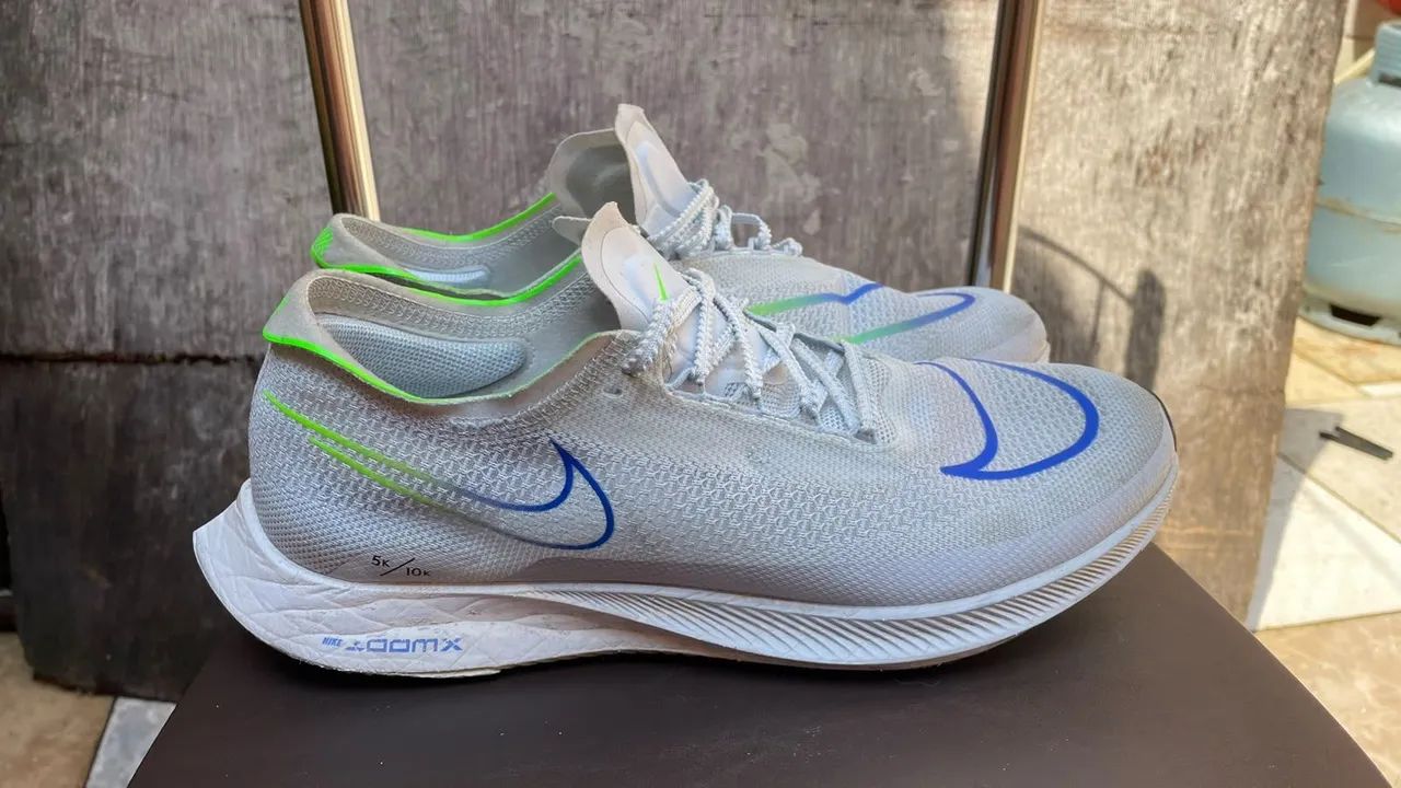 Tênis Nike de corrida 44  - Foto 3