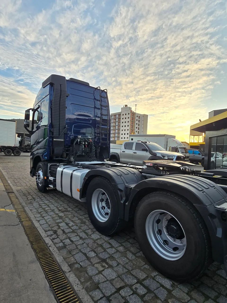FH540 6x4 2022 - Foto 5